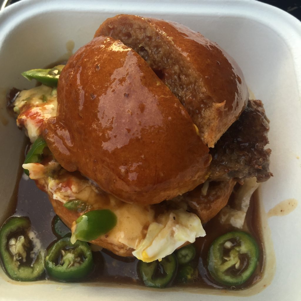 photo of burger from Dip'n'Flip